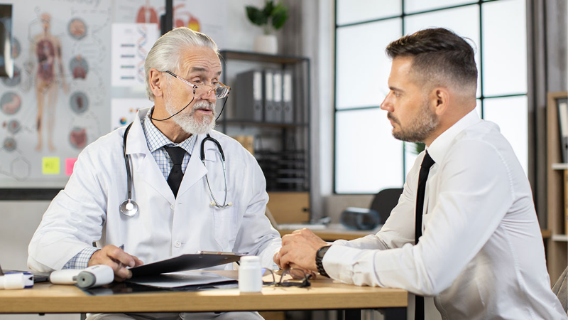 Consultorio de medicina laboral en Clínica Sur
